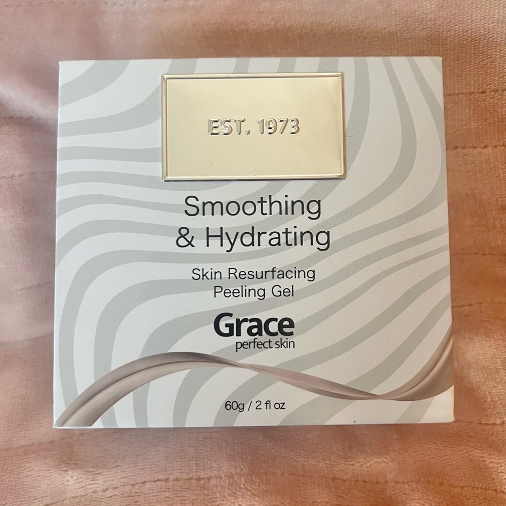 Grace Smoothing & Hydrating Skin Resurfacing Peeling Gel - New in Box